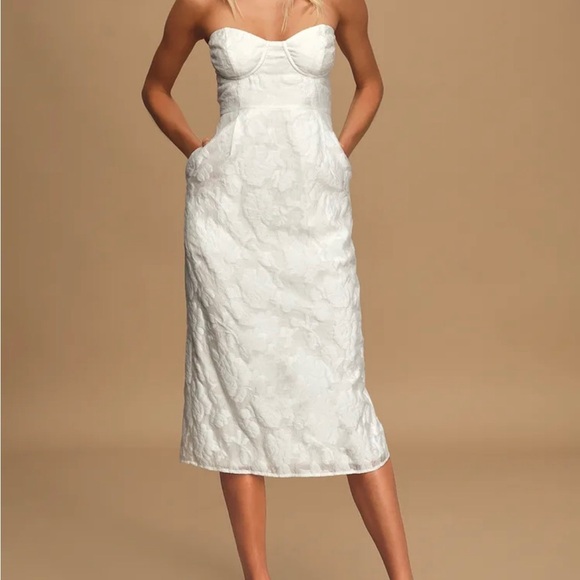 Lulu’s From This Day White Floral Jacquard Strapless Midi Dress - Picture 4 of 5